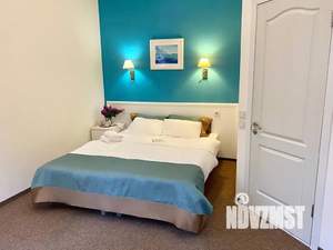 Дом 22м&sup2;, 3-этажный, посуточно, 