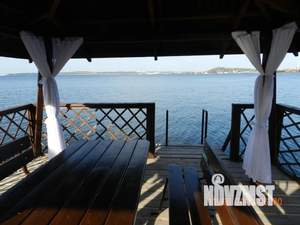 Дом 64м&sup2;, 2-этажный, посуточно, 