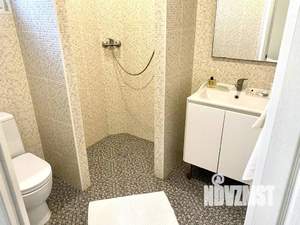 Дом 22м&sup2;, 3-этажный, посуточно, 