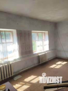 Дом 180м&sup2;, 2-этажный, участок 10 сот.  