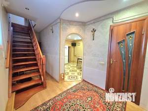 Дом 150м², 2-этажный, участок 3 сот.  