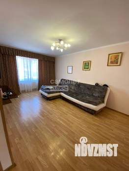 Дом 227м&sup2;, 3-этажный, участок 3 сот.  