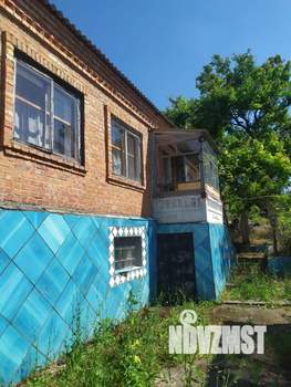 Дом 180м&sup2;, 2-этажный, участок 10 сот.  