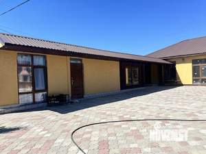 Дом 160м&sup2;, 1-этажный, участок 7 сот.  