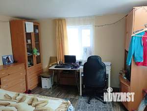 Дом 250м&sup2;, 2-этажный, участок 6 сот.  