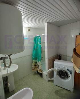 Дом 150м&sup2;, 2-этажный, участок 1 сот.  