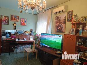 Дом 220м&sup2;, 2-этажный, участок 8 сот.  