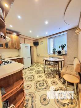 Дом 150м², 2-этажный, участок 3 сот.  