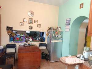 Дом 220м&sup2;, 2-этажный, участок 8 сот.  
