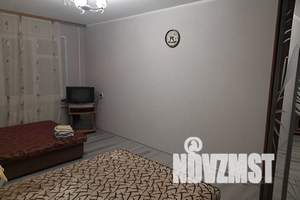 1-к квартира, посуточно, 35м2, 1/5 этаж