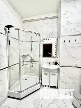 1-к квартира, посуточно, 54м2, 3/8 этаж