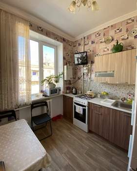 2-к квартира, вторичка, 47м2, 2/3 этаж