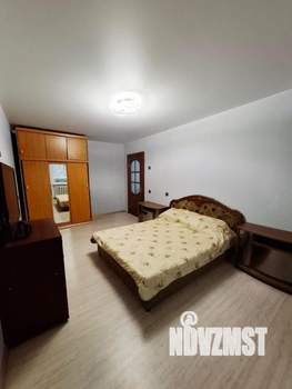 2-к квартира, вторичка, 57м2, 1/6 этаж