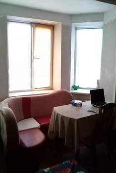 3-к квартира, вторичка, 61м2, 1/3 этаж