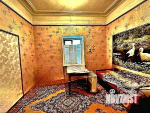 2-к квартира, вторичка, 63м2, 1/1 этаж