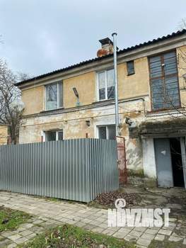 2-к квартира, вторичка, 40м2, 2/2 этаж