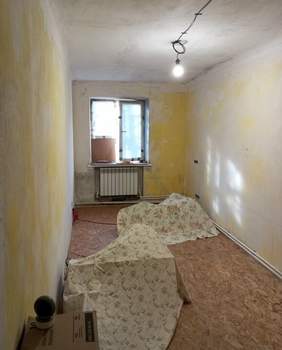 3-к квартира, вторичка, 65м2, 1/4 этаж