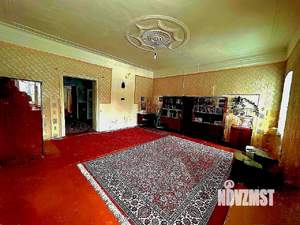 2-к квартира, вторичка, 63м2, 1/1 этаж