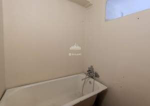 3-к квартира, вторичка, 62м2, 5/5 этаж